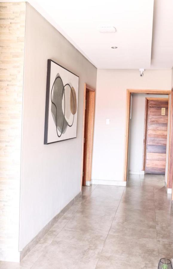 Eden Boutique Hotel Кокстад Экстерьер фото