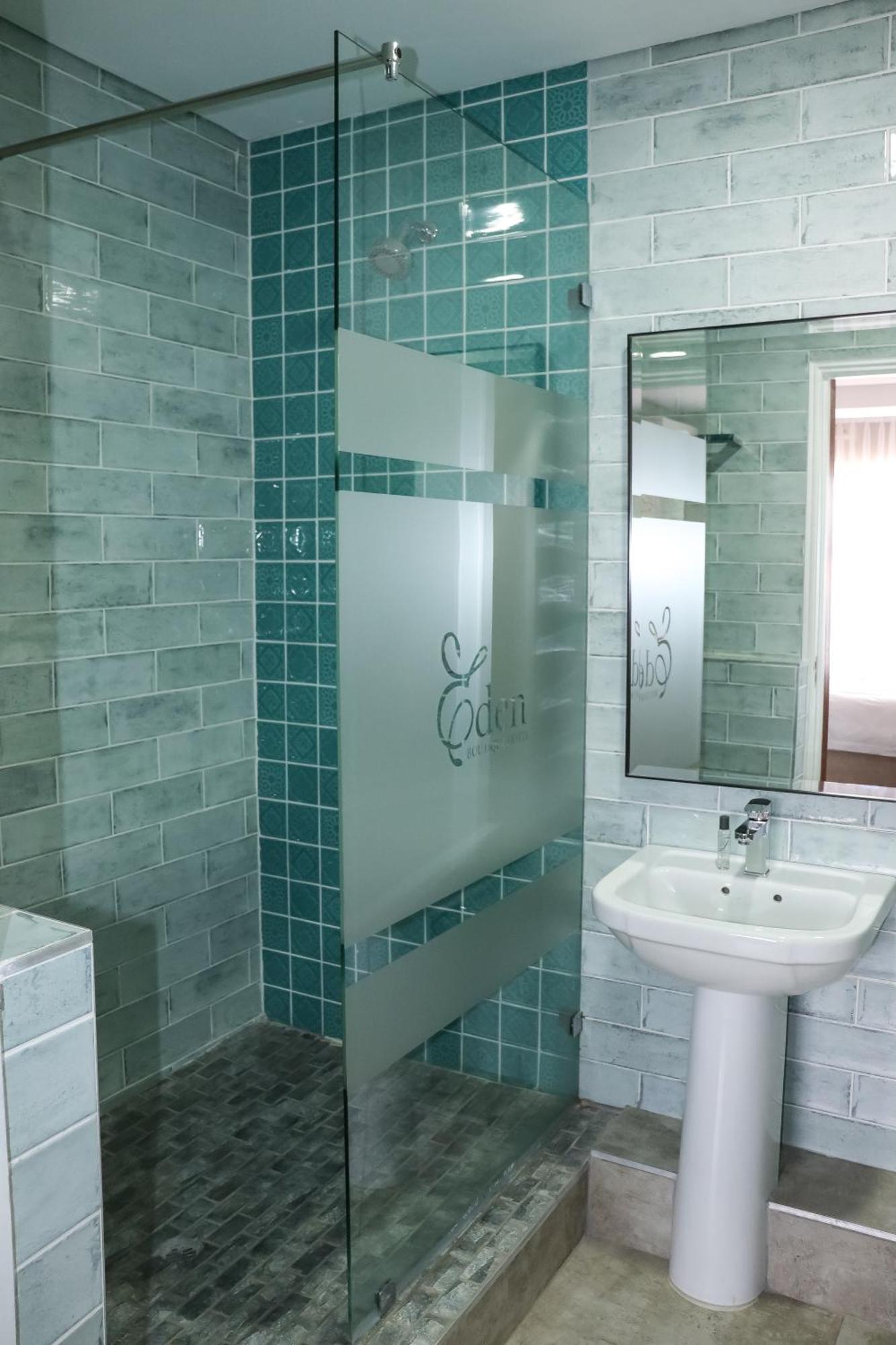 Eden Boutique Hotel Кокстад Экстерьер фото